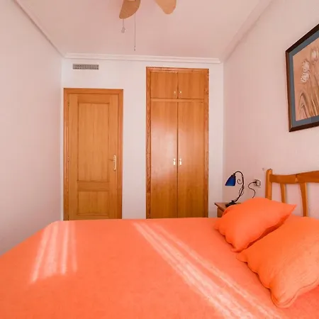 Playa 2 Parking Apartment